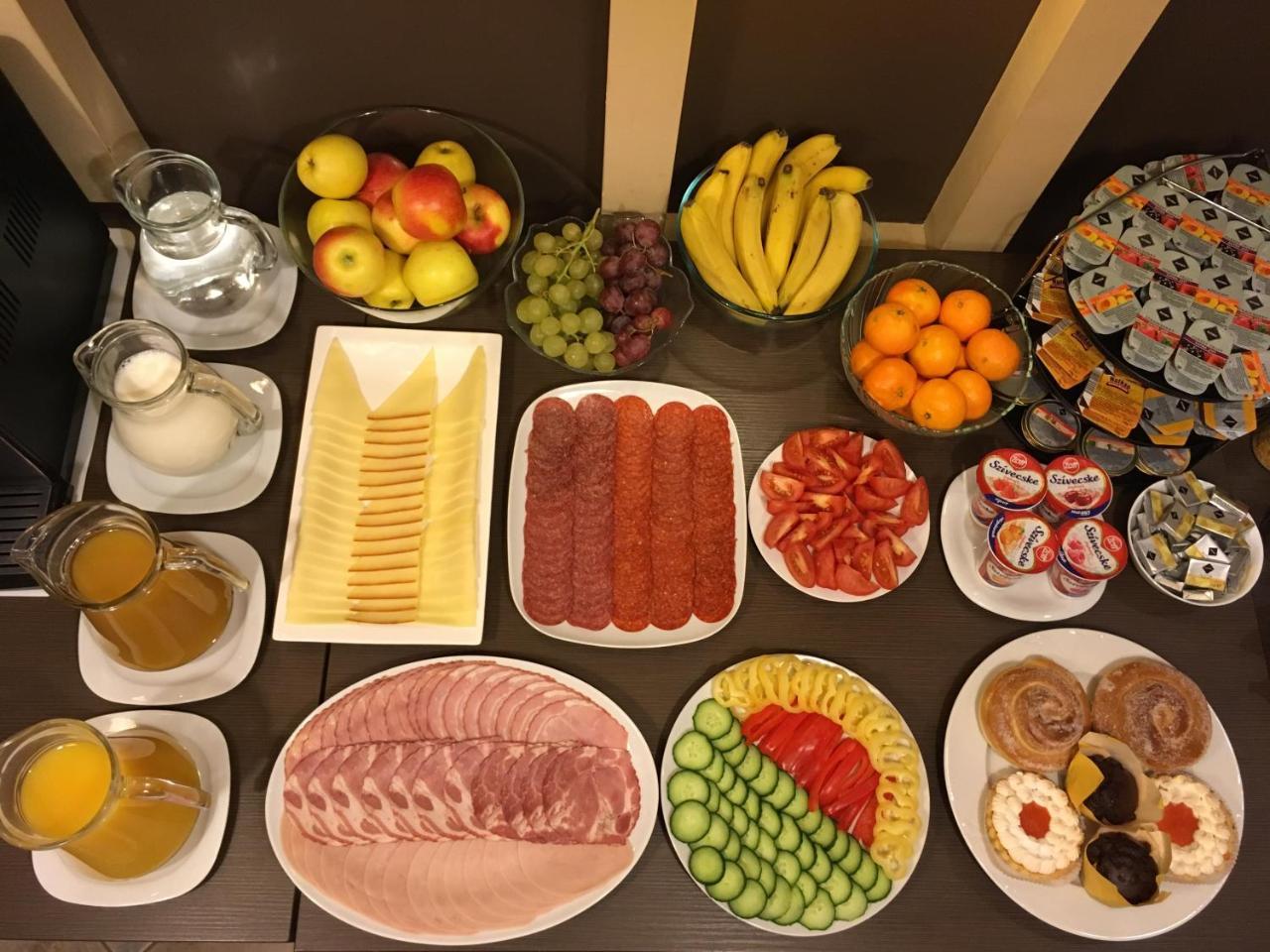阿尔法酒店 杰尔 外观 照片